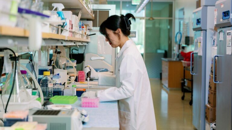 UH Cancer Center receives $2.5M to expand statewide oncology care